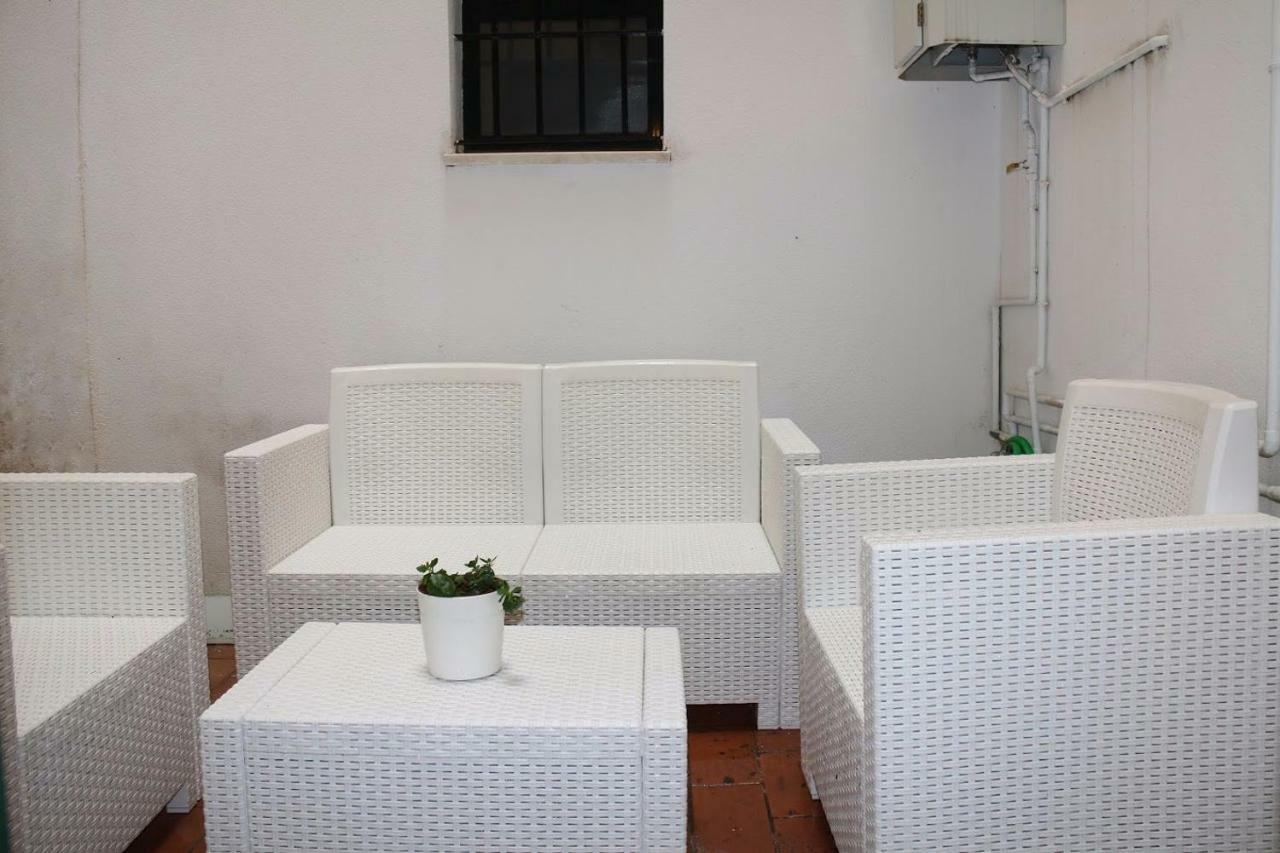 Rg Triana, Calle Castilla Con Patio Appartement *